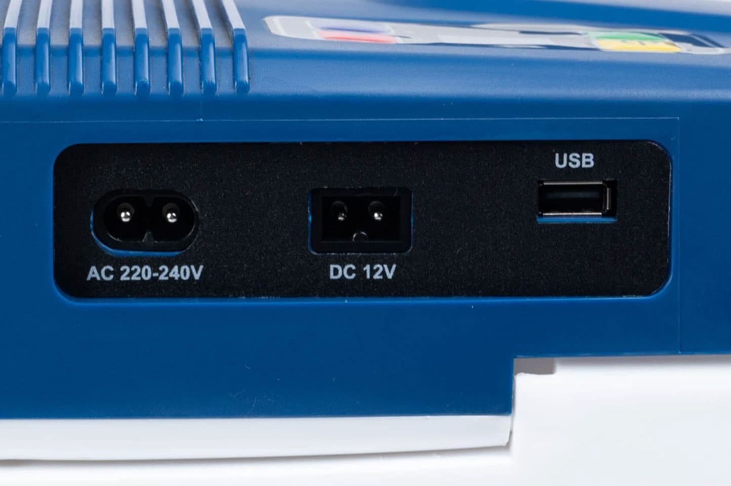 Lodówka turystyczna przenośna samochodowa 29L 220-240V DC12V funkcja grzania wkład gratis niebieska